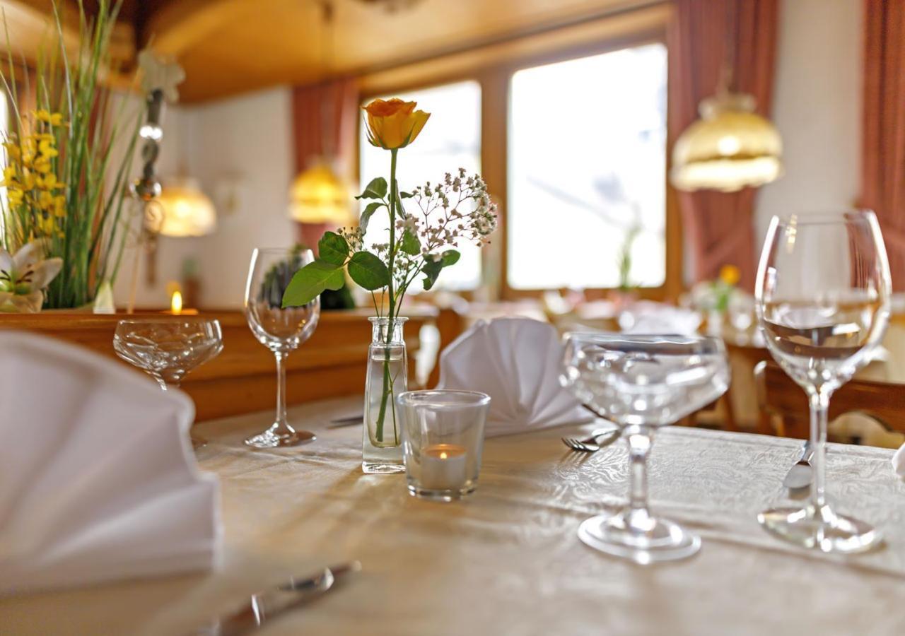 Hotel Gasthof Krone ชแปล็ต ภายนอก รูปภาพ